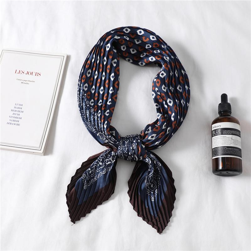 2020 New Women Crinkle Scarf Square Silk Neck Scarves Designer Female Shawl and Wraps Leopard Lady Print Hair Pleated Foulard
2020 New Women Crinkle Scarf Square Silk Neck Scarves Designer Female Shawl and Wraps Leopard Lady Print Hair Pleated Foulard