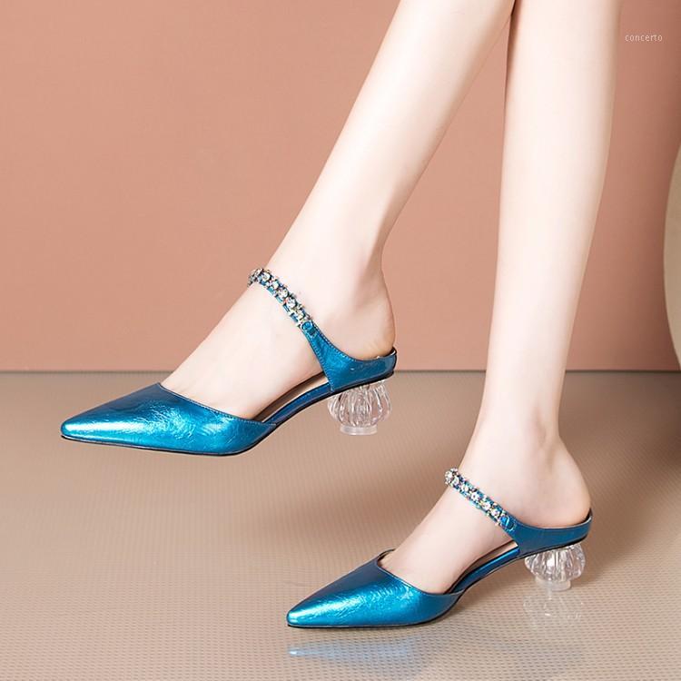MLJUESE 2020 women slippers Soft cow leather string bead summer crystal pointed toe blue color high heels sandals party wedding1
MLJUESE 2020 women slippers Soft cow leather string bead summer crystal pointed toe blue color high heels sandals party wedding1
