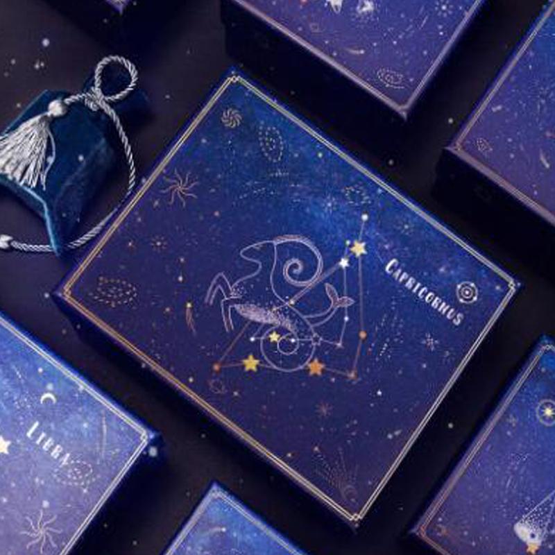 Fashion Simple Constellation Gift Box Bronzing Constellation Valentine's Day Party Wallet Belt Ring Rectangular Paper Gift Box
Fashion Simple Constellation Gift Box Bronzing Constellation Valentine's Day Party Wallet Belt Ring Rectangular Paper Gift Box