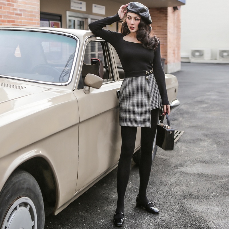 2021 New Le Palais Original Vintage Winter Show Long Legs Houndstooth Wool Asymmetric Women's High Waist Skirts 29IU, Black.
2021 New Le Palais Original Vintage Winter Show Long Legs Houndstooth Wool Asymmetric Women's High Waist Skirts 29IU, Black.