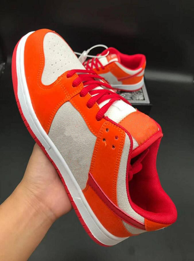 New Men's and Women's Sneakers Trainers Fashion Low Cut Casual Outdoor Comfortable Unisex Zapatos Skateboard Shoes 36-44
New Men's and Women's Sneakers Trainers Fashion Low Cut Casual Outdoor Comfortable Unisex Zapatos Skateboard Shoes 36-44
