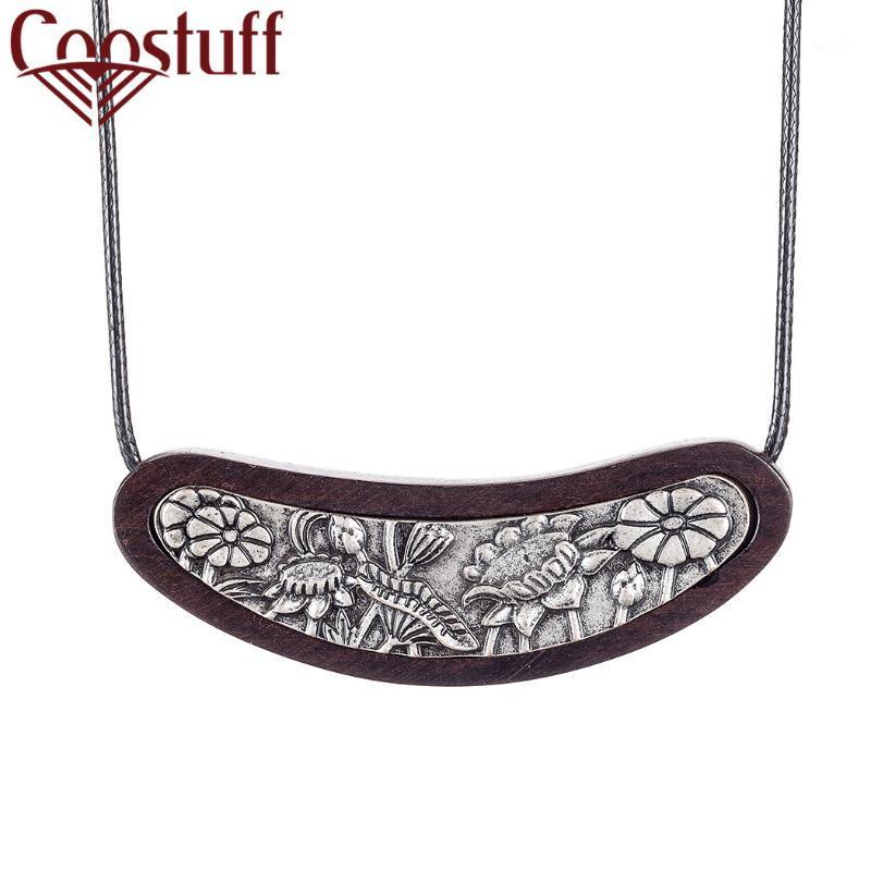 Handmade Silver Color Flower Sandalwood Pendant Jewelry on the Neck Decoration Gifts Large Massive Necklace for Women Bijouterie1
Handmade Silver Color Flower Sandalwood Pendant Jewelry on the Neck Decoration Gifts Large Massive Necklace for Women Bijouterie1