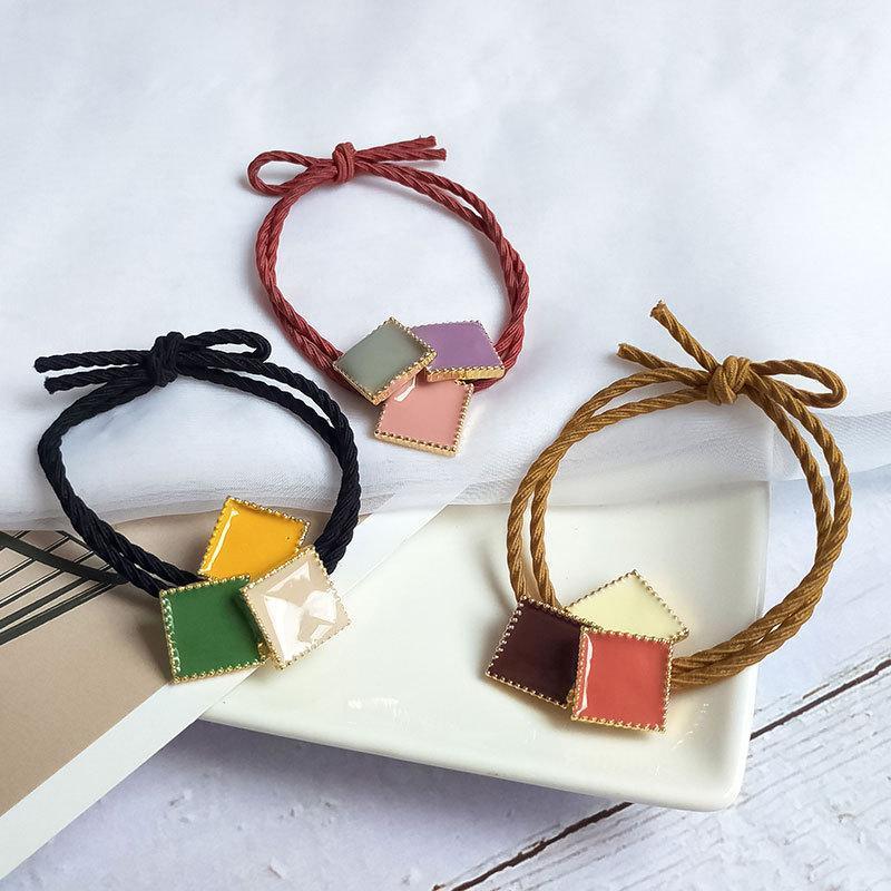 Hair Clips & Barrettes Colorful Head Rope Female Simple Fashion Polygon Ring Headband Elegant Elastic Rubber Band Accessories, Golden;silver
Hair Clips & Barrettes Colorful Head Rope Female Simple Fashion Polygon Ring Headband Elegant Elastic Rubber Band Accessories, Golden;silver