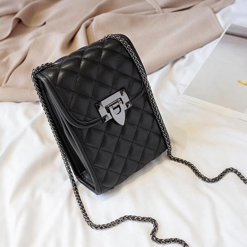 Women's Bag Messenger Bag Mini Mobile Phone 2021 Korean Version of Versatile One Shoulder Spring Chain Soft Leather Flap, Black 
Women's Bag Messenger Bag Mini Mobile Phone 2021 Korean Version of Versatile One Shoulder Spring Chain Soft Leather Flap, Black