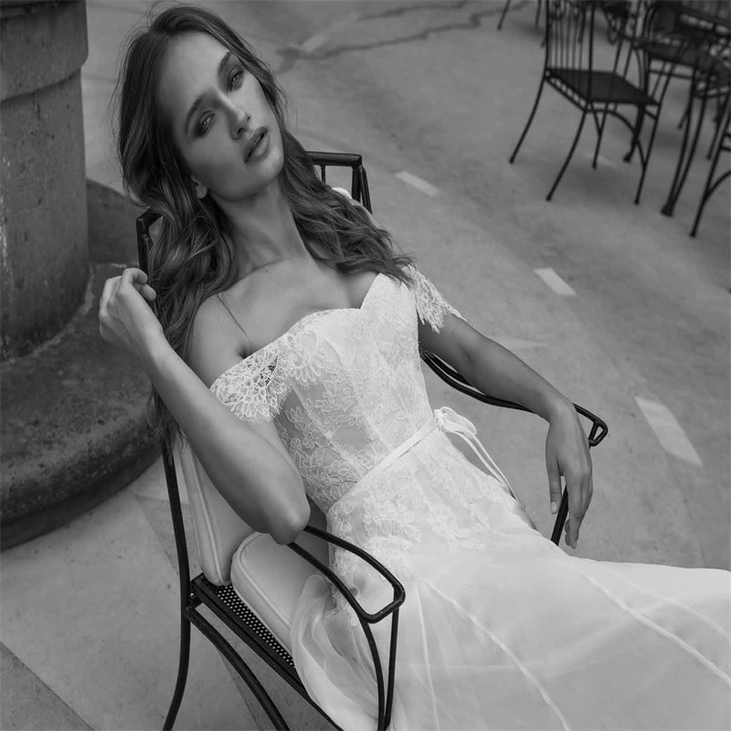 Beach A Line Wedding Dresses Newest Sexy Off Shoulder Appliqued Lace Bridal Gowns Boho Sweep Train Vestido De Novia With Belt