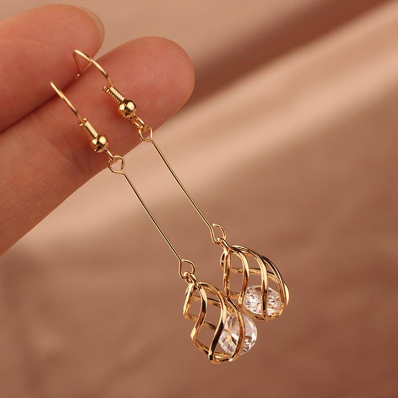 MYWINY crystal zircon earrings for women ,hollow out copper jewelry thread earrings
MYWINY crystal zircon earrings for women ,hollow out copper jewelry thread earrings