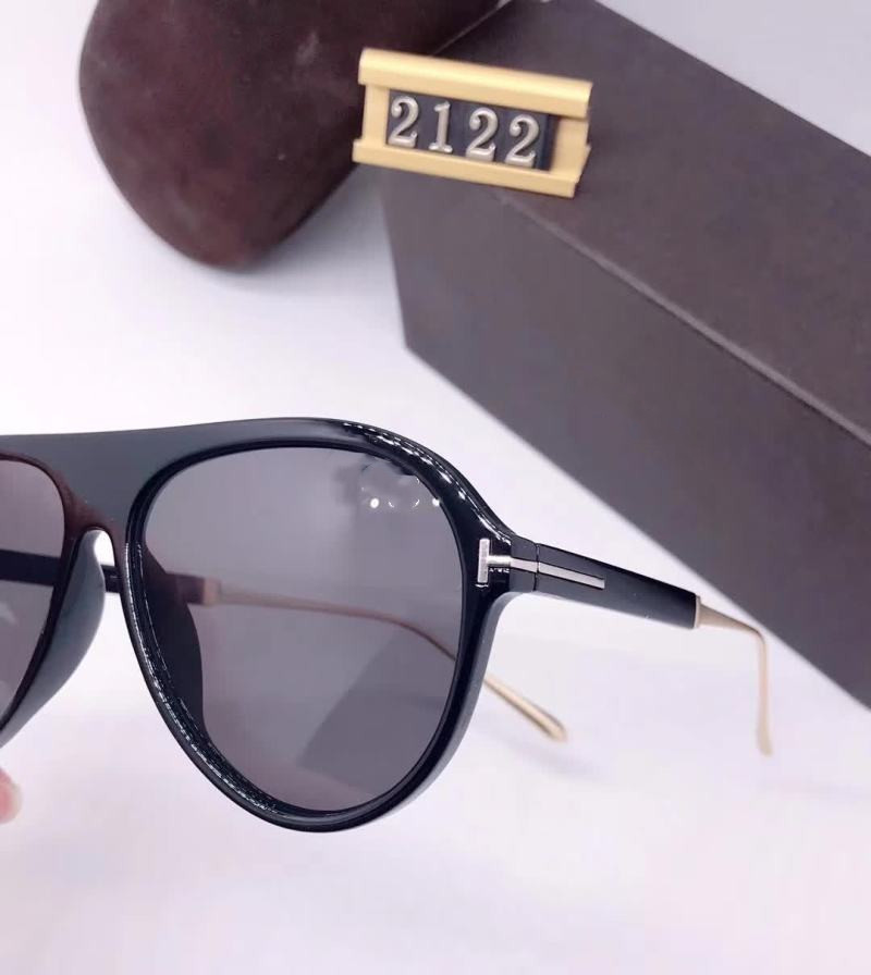 Wholesale- Bond Sunglasses Men Polarized Sun Glasses Men's Super Star Square Celebrity Driving 2122 with box
Wholesale- Bond Sunglasses Men Polarized Sun Glasses Men's Super Star Square Celebrity Driving 2122 with box