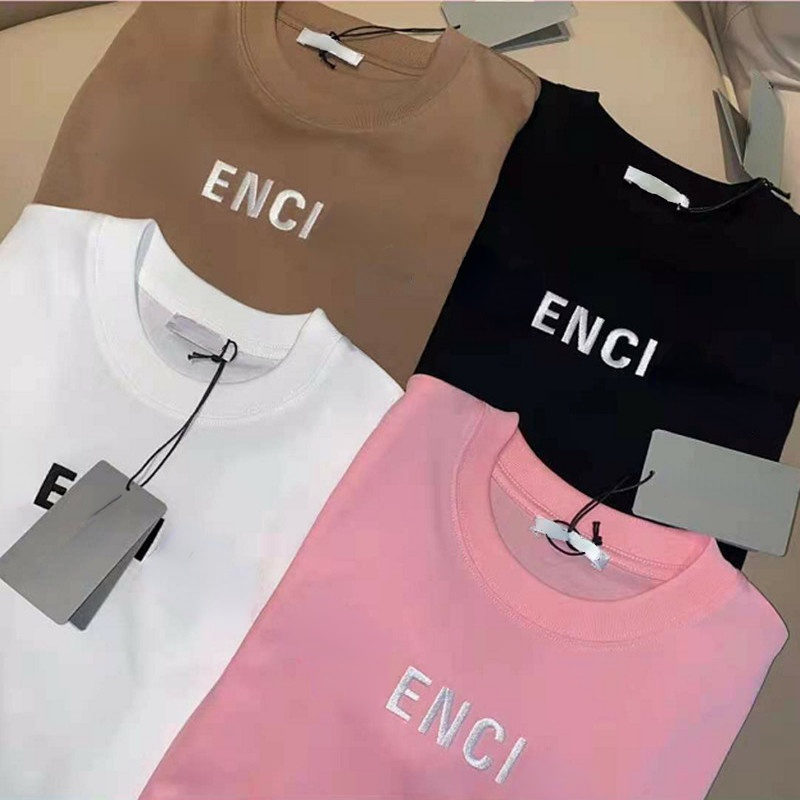 22ss New mens womens designer t shirt Letter Embroidery Print clothing summer tshirt Hip-Hop short sleeve luxurys clothes Lady casual tee, White;black
22ss New mens womens designer t shirt Letter Embroidery Print clothing summer tshirt Hip-Hop short sleeve luxurys clothes Lady casual tee, White;black