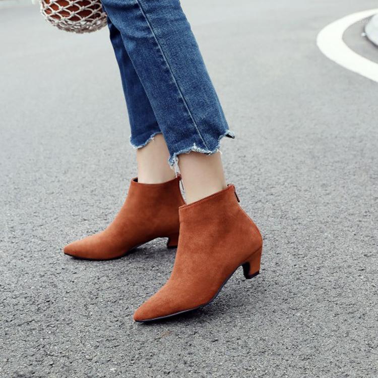 Oversized 12 13 14 15 Short boots with zipper back for pointed heterotypic heel and medium heel cat1, Beige
Oversized 12 13 14 15 Short boots with zipper back for pointed heterotypic heel and medium heel cat1, Beige
