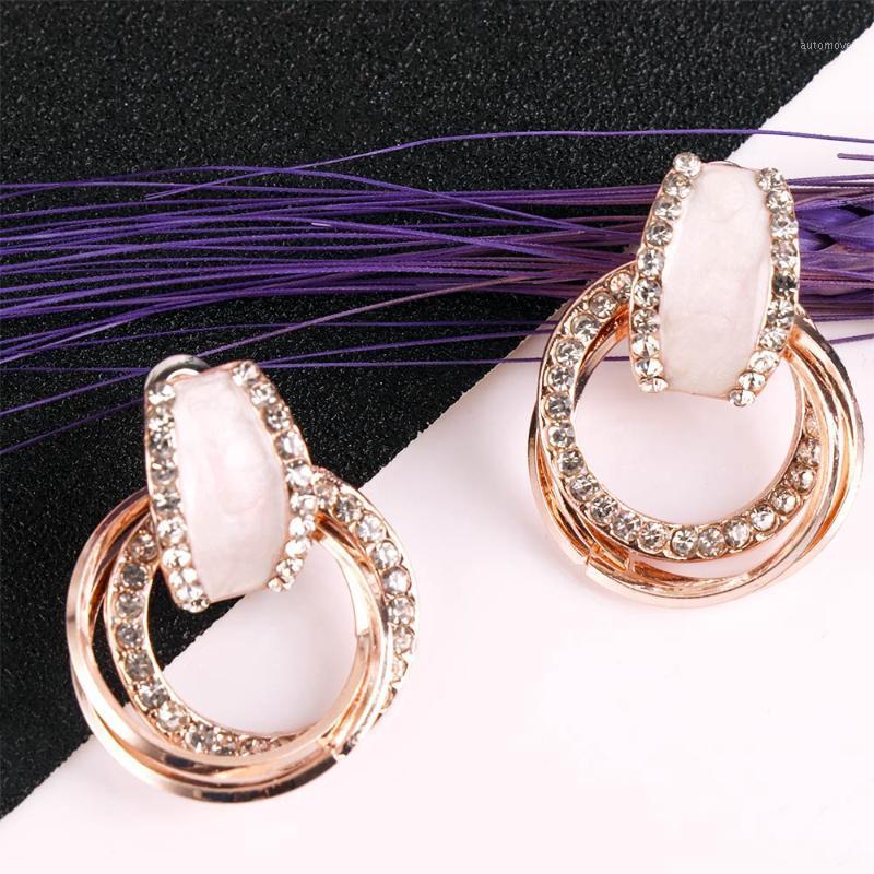 1 Pair Luxury Romantic Shiny Stone Round Geometric Round Hoop Earrings For Women Party Fashion Jewelry Gift1
1 Pair Luxury Romantic Shiny Stone Round Geometric Round Hoop Earrings For Women Party Fashion Jewelry Gift1