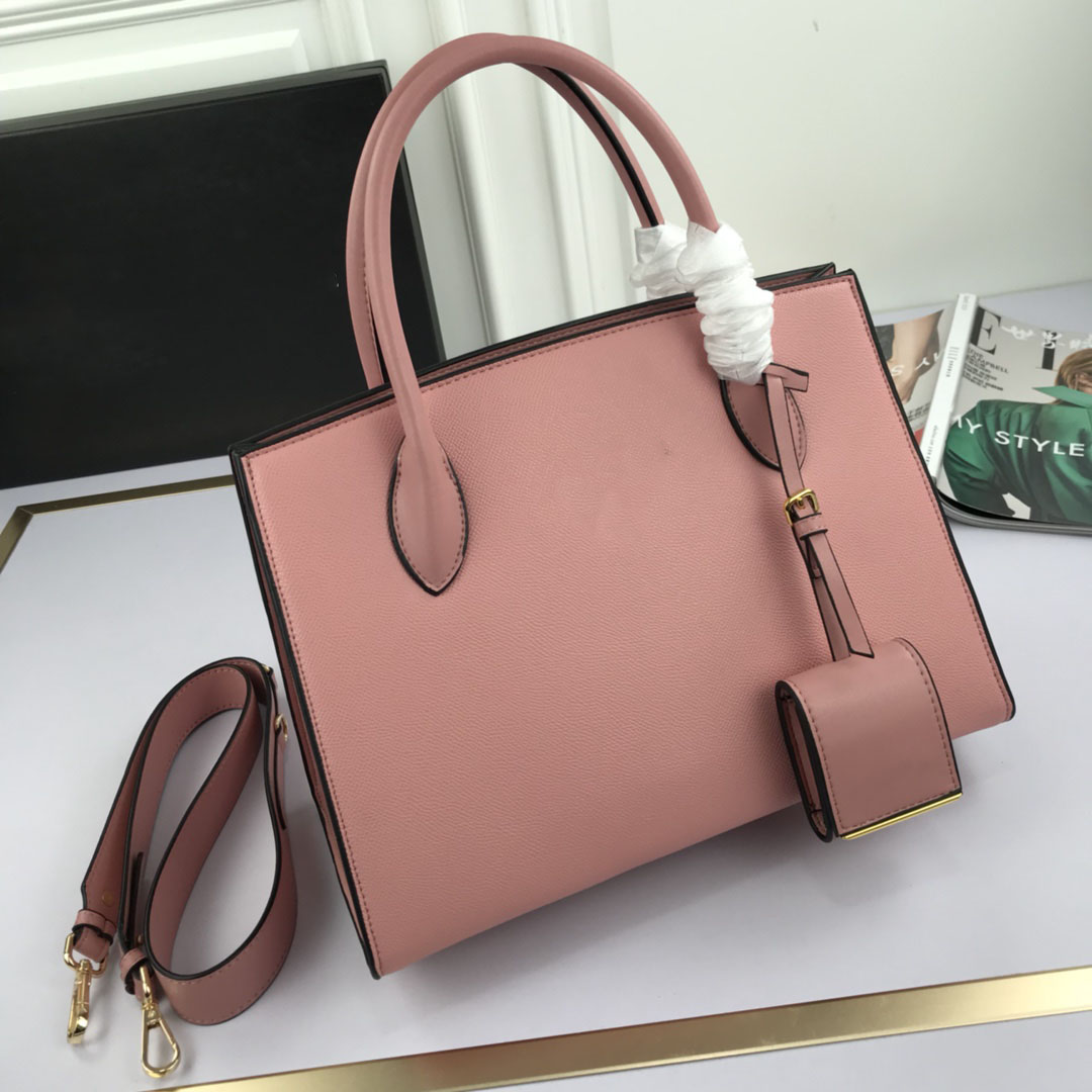 Luxurys designers handbags handbag fashion shoulders bags leather material shoulder bag messenger sack business style design 66158, Box
Luxurys designers handbags handbag fashion shoulders bags leather material shoulder bag messenger sack business style design 66158, Box