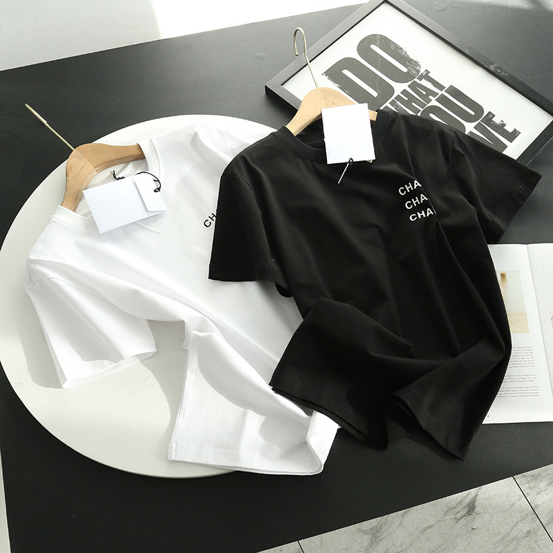 2021 summer fashion brand xiaoxiangjia simple Cha letter printing slim short sleeve T-shirt for men and women, White
2021 summer fashion brand xiaoxiangjia simple Cha letter printing slim short sleeve T-shirt for men and women, White