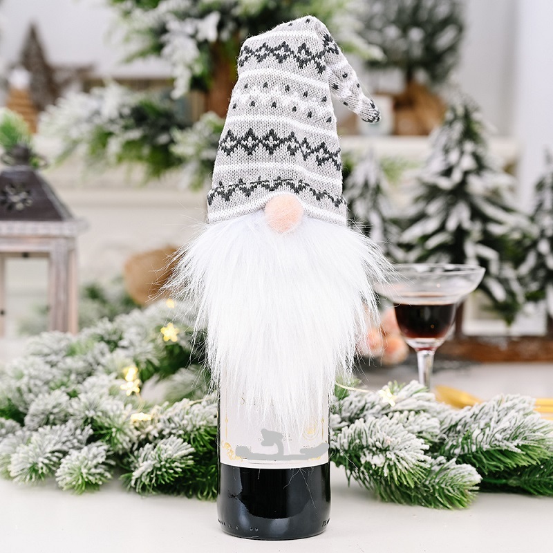 New Christmas decorations wine cover wine bottle decoration knitted hat forest old man wine set faceless doll
New Christmas decorations wine cover wine bottle decoration knitted hat forest old man wine set faceless doll