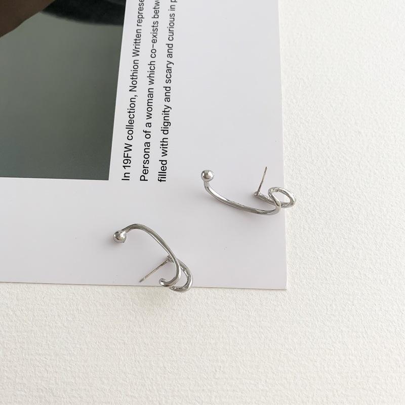 Orgin Summer Minimalist Geometrical Metal Irregular Dangle Earrings for Femme Unique Design Twisted Earrings Party Jewelry
Orgin Summer Minimalist Geometrical Metal Irregular Dangle Earrings for Femme Unique Design Twisted Earrings Party Jewelry