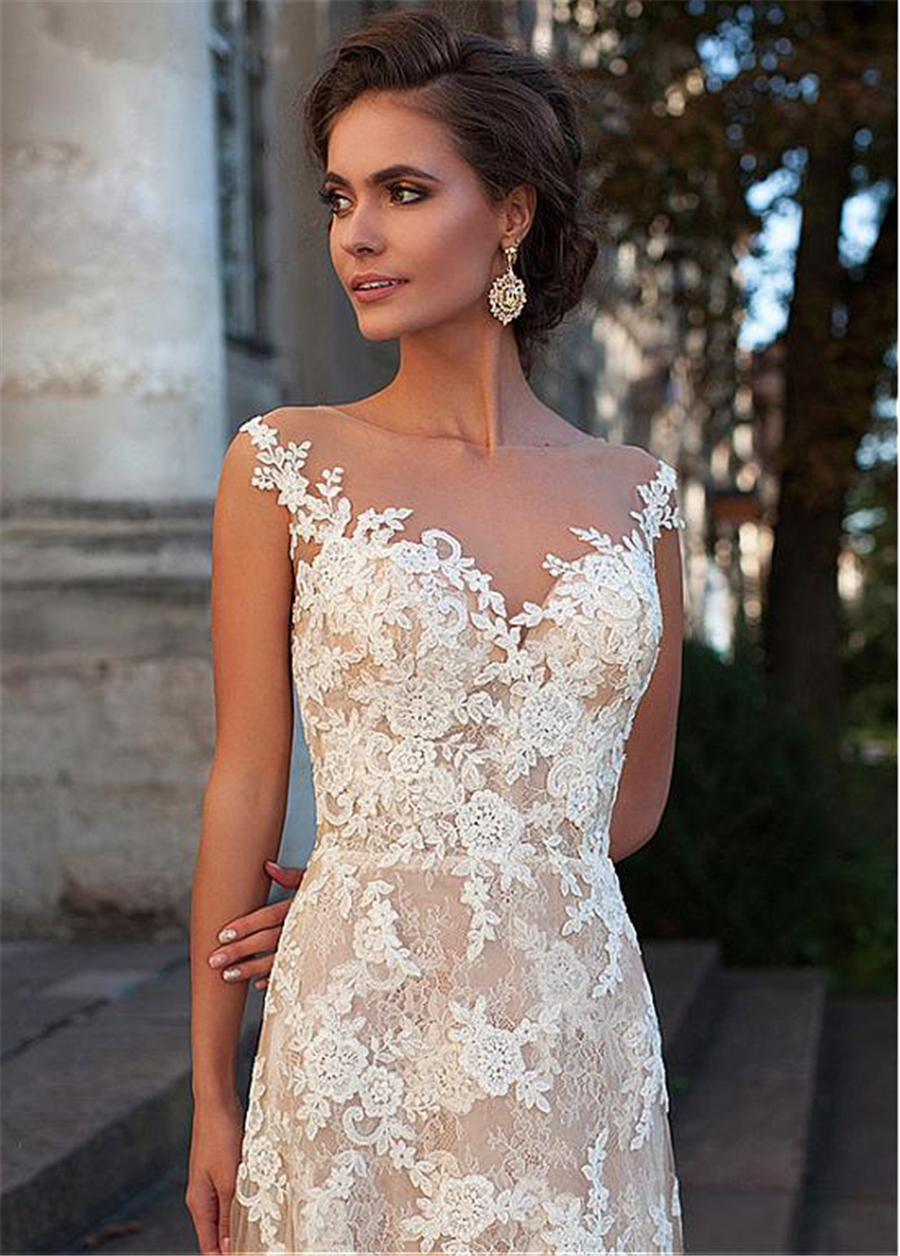2021 Summer Boho Nude Trumpet Wedding Dress With Lace Appliques Illusion Back Sexy Mermaid Bridal Gowns Long Beach Country Bride Dresses