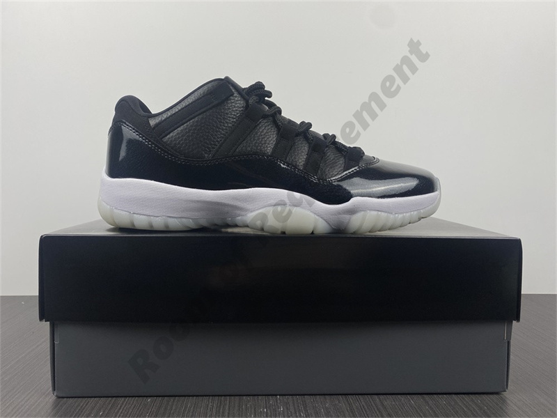 2022 11 72-10 low Basketball Shoes 11s Black Gym Red-White-Sail Brand Desgin Fashion Look Mens AV2187-001 Sports Sneakers, Shoe box
2022 11 72-10 low Basketball Shoes 11s Black Gym Red-White-Sail Brand Desgin Fashion Look Mens AV2187-001 Sports Sneakers, Shoe box