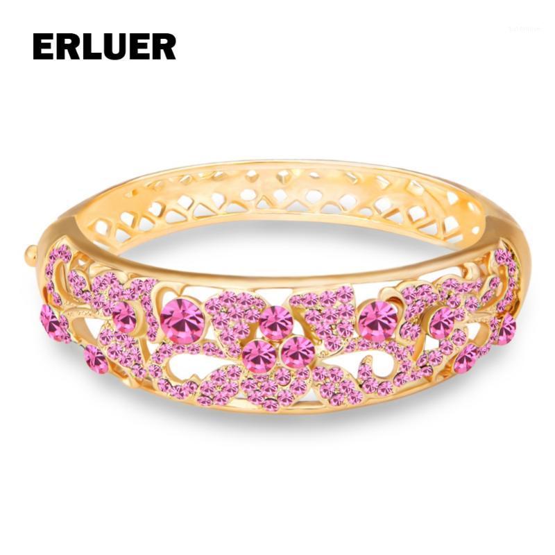 ERLUER Bracelets & bangles for women fashion Austrian crystal dubai gold Color wedding jewelry Flower pattern girl bracelet1
ERLUER Bracelets & bangles for women fashion Austrian crystal dubai gold Color wedding jewelry Flower pattern girl bracelet1