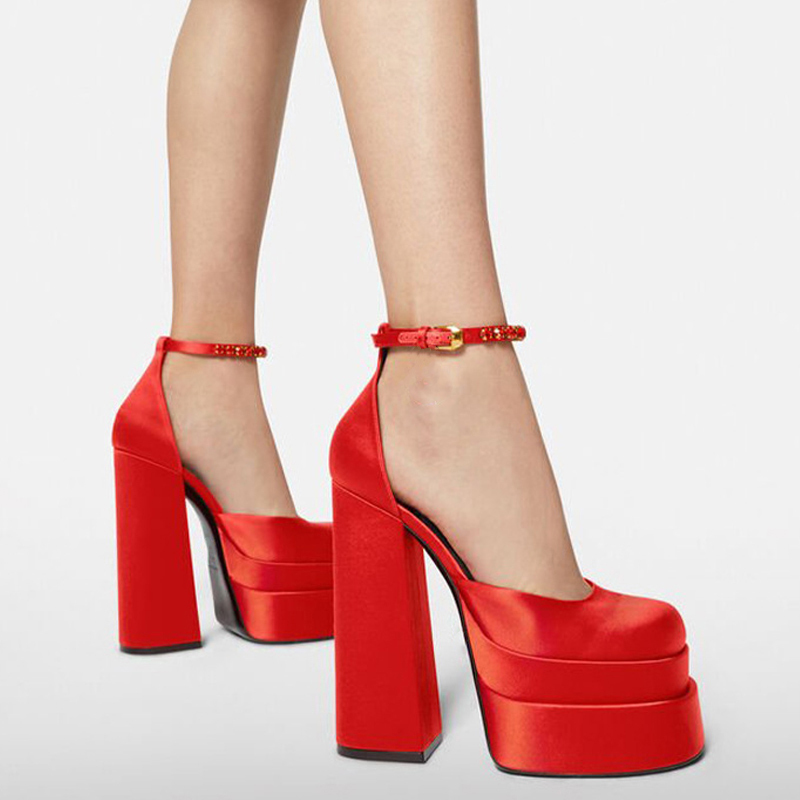 Women's Sandals Summer Spring Chunky Platform Ladies Shoes Closed Toe Buckle Strap Female Super High Heel Party Woman Pumps 220312