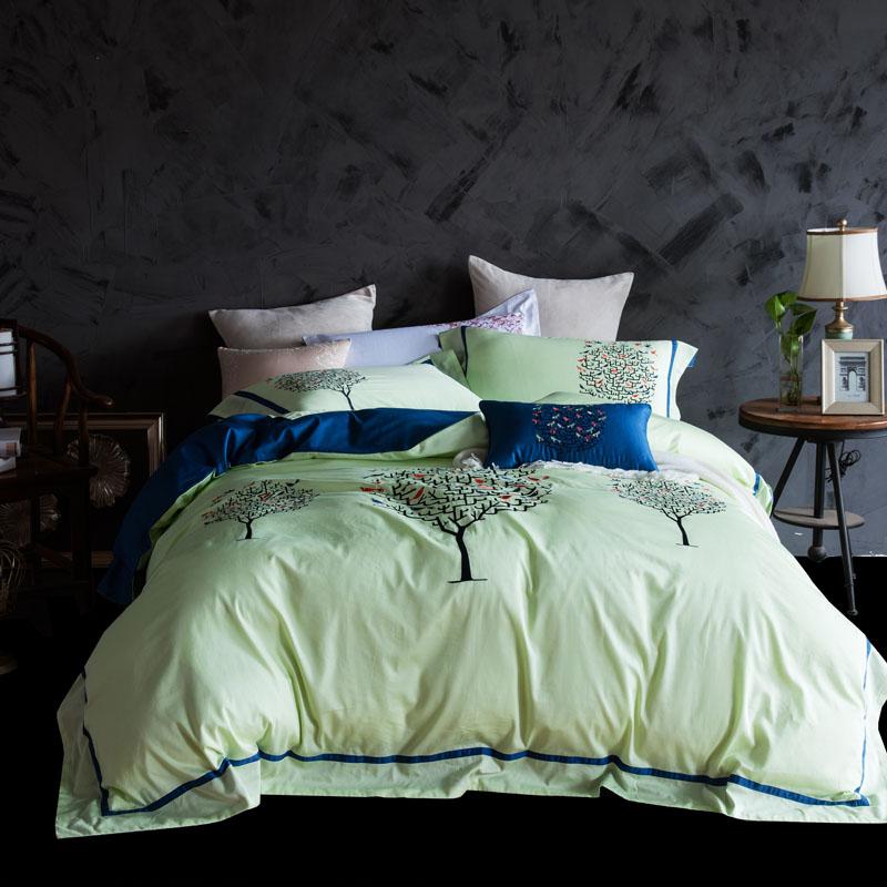Luxury Egypt Cotton Serenaded By Birdsong Bedding Set Embroidery Duvet Cover Set Bed Sheet 4Pcs King Size Pillowcases Queen, Xgl1
Luxury Egypt Cotton Serenaded By Birdsong Bedding Set Embroidery Duvet Cover Set Bed Sheet 4Pcs King Size Pillowcases Queen, Xgl1
