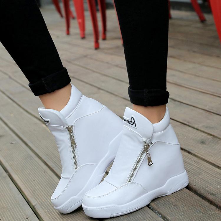 Autumn winter fashion Boots wedges shoes Woman Crystal platform Shoes Woman Sneakers Casual Platform high heels, Black
Autumn winter fashion Boots wedges shoes Woman Crystal platform Shoes Woman Sneakers Casual Platform high heels, Black