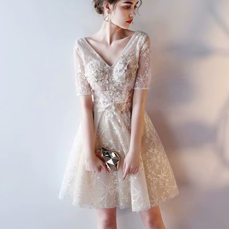 2021 New Arrival Lace Gowns Dressed Wedding Robes to Be Party Dresses Low-cut v Half Sleeves G3NG, Same as the photos
2021 New Arrival Lace Gowns Dressed Wedding Robes to Be Party Dresses Low-cut v Half Sleeves G3NG, Same as the photos