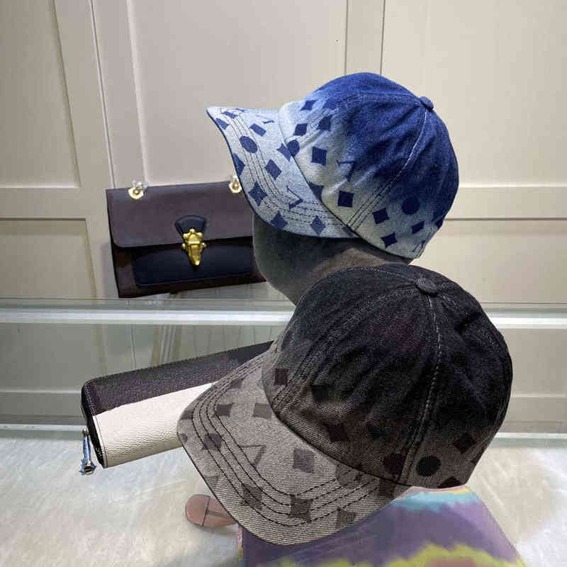 Designer Ball Caps Fashion Letter Pattern Hat Gradients Design for Man Woman Adjustable Cap 2 Colors Top Quality, C1
Designer Ball Caps Fashion Letter Pattern Hat Gradients Design for Man Woman Adjustable Cap 2 Colors Top Quality, C1