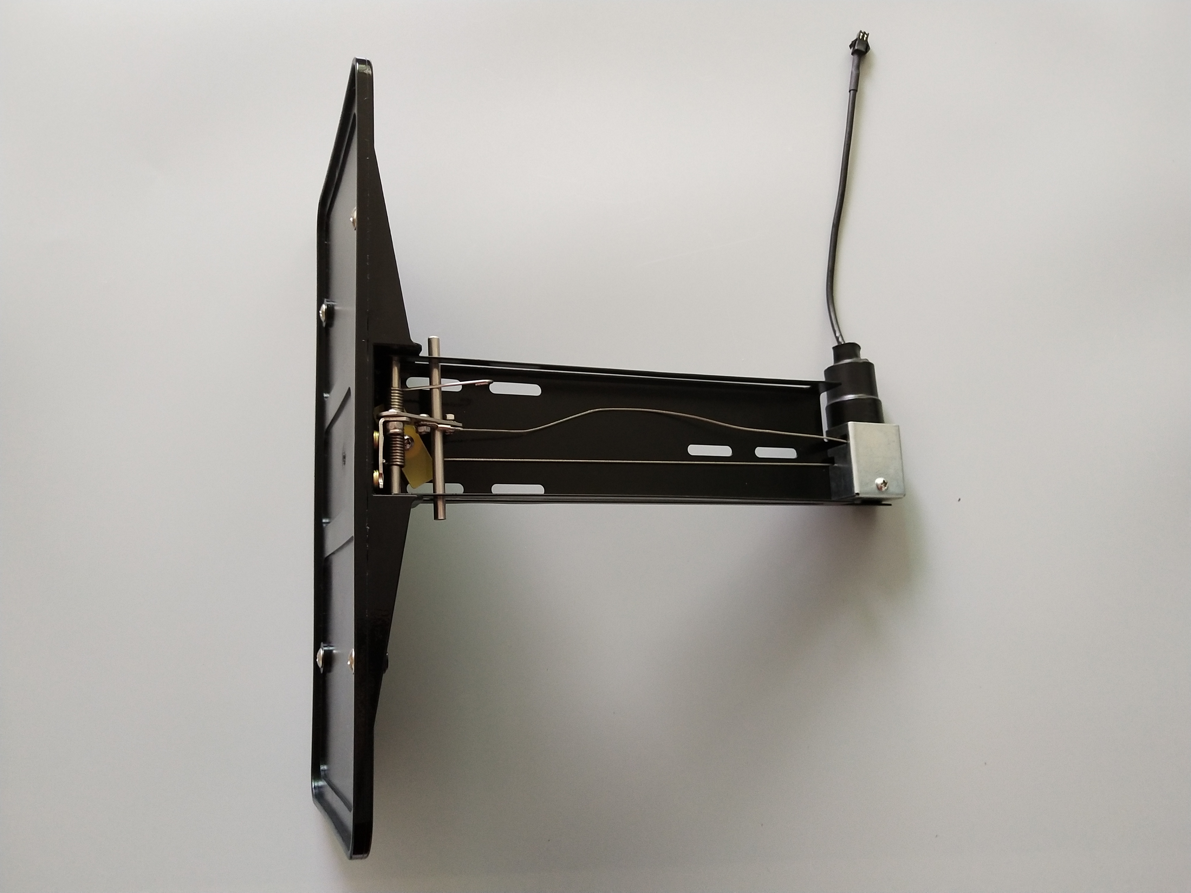 USA Canada,Romania,Mexico,Saudi Arabia Size Remote Controlled Electric Retractable License Plate Frame Bracket Hide Away Kit show-n-go