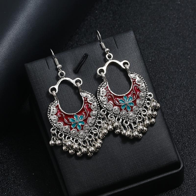 Fashion Water Drop Earrings Tibetan Silver Color Jhumka Gypsy Jewelry Boho Vintage Ethnic Womens Earrings Hollow
Fashion Water Drop Earrings Tibetan Silver Color Jhumka Gypsy Jewelry Boho Vintage Ethnic Womens Earrings Hollow