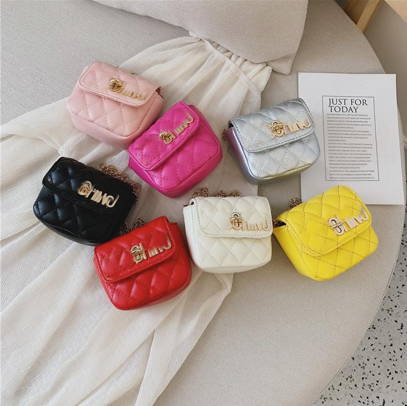 Children Princess Mini Bags New Cute Baby Girls Metal Letters Shoulder Bags Fashion Kids Messenger Bag Change Accessories Bag S243, White
Children Princess Mini Bags New Cute Baby Girls Metal Letters Shoulder Bags Fashion Kids Messenger Bag Change Accessories Bag S243, White