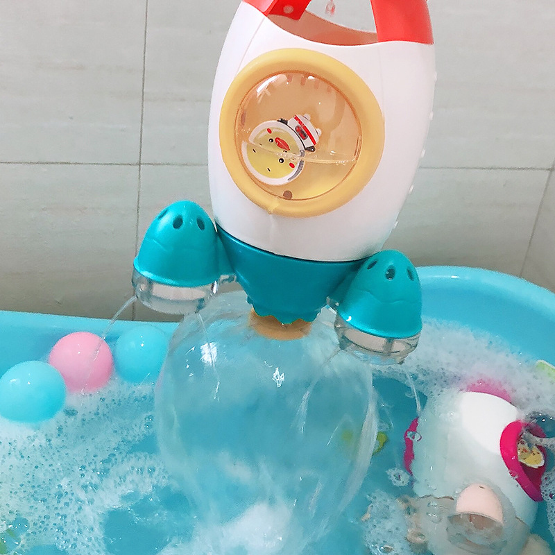 Baby Toys Spin Water Spray Rocket Bath Toys for Children Toddlers Shower Game Bathroom Sprinkler Baby Bath Toy for Kids Gifts LJ201019