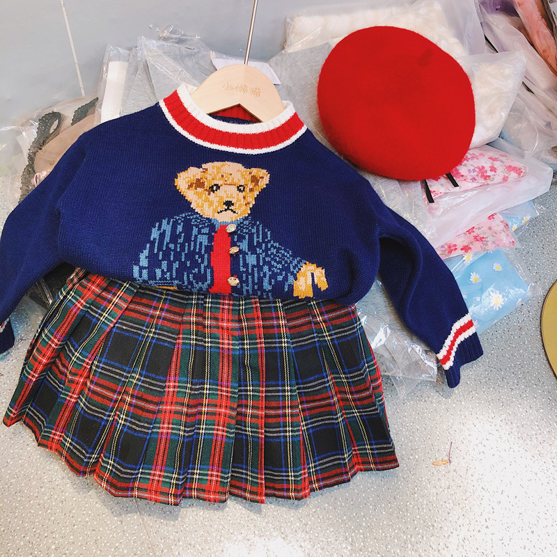 Kids Bear Sweater and Green Red Plaid Skirt for Girls Preppy Styles Clothes Outfit Set New Year Checked Boutique Clothes Y1117