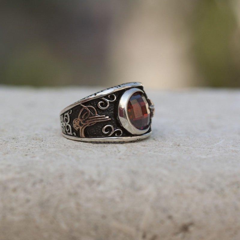 925 Sterling Red Zircon Stone Moon Star Silver Ring Fashion Turkish Quality Handmade Jawelery
925 Sterling Red Zircon Stone Moon Star Silver Ring Fashion Turkish Quality Handmade Jawelery