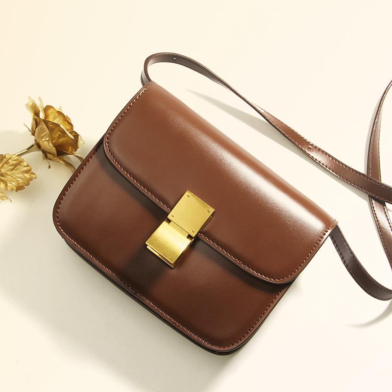 Tofu bag 2021 new fashionable leather women's bag Korean version small square mirror cowhide women's single shoulder, Mirror small caramel 
Tofu bag 2021 new fashionable leather women's bag Korean version small square mirror cowhide women's single shoulder, Mirror small caramel