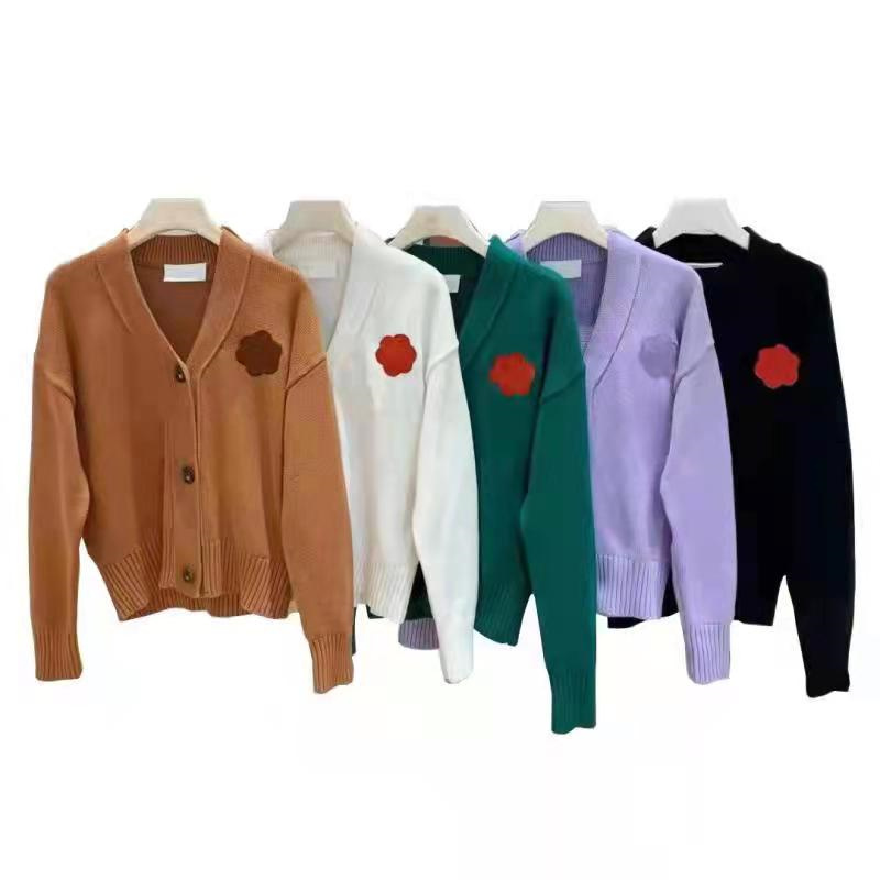 Women's sweater designer V-neck classic fashion warm clothing new letter embroidery leisure soft and comfortableDD, White;black
Women's sweater designer V-neck classic fashion warm clothing new letter embroidery leisure soft and comfortableDD, White;black