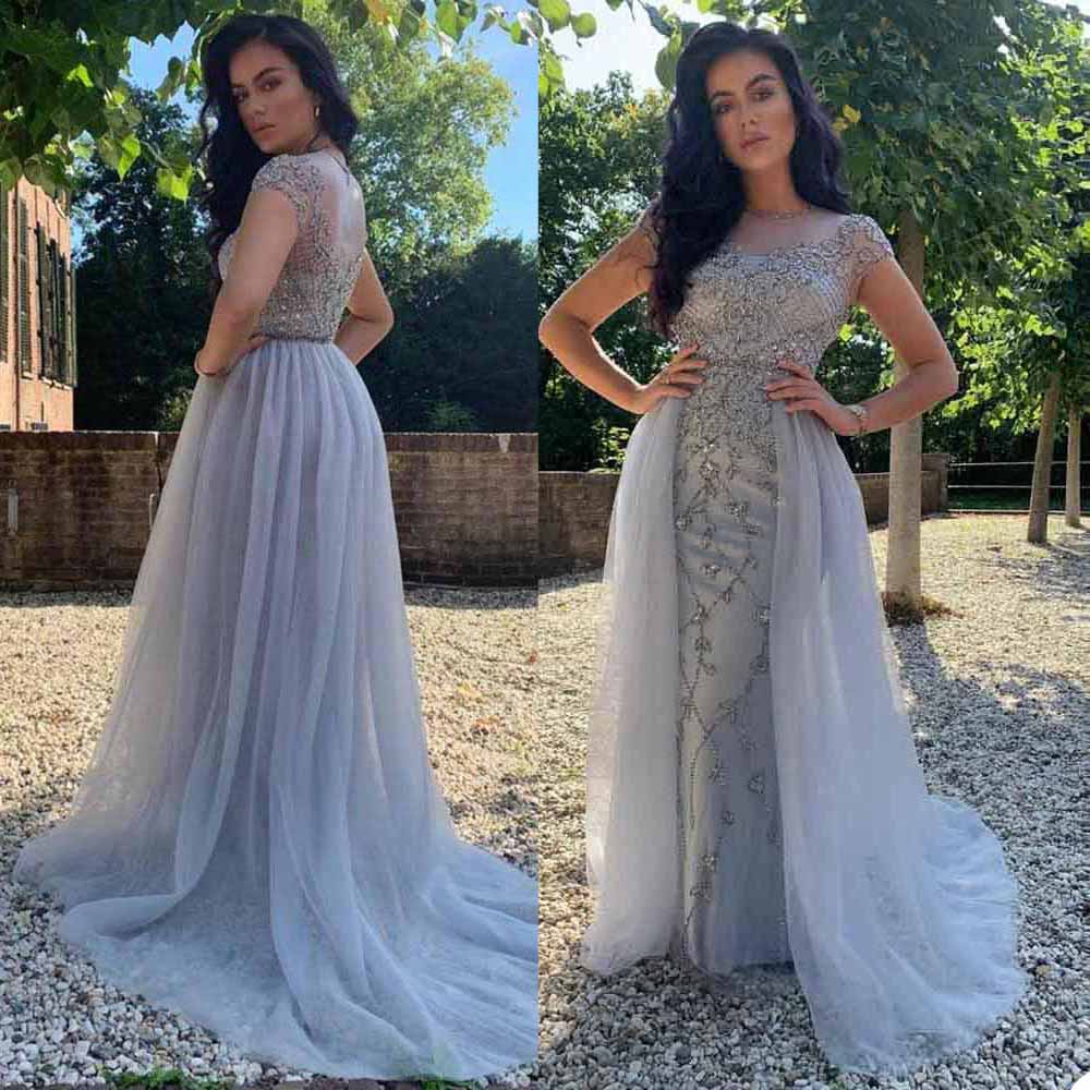 2020 Elegant Evening Dresses Jewel Capped Sleeves Lace Appliques Beads Prom Gowns Custom Made Sweep Train A Line Special Occasion Dress, Gold
2020 Elegant Evening Dresses Jewel Capped Sleeves Lace Appliques Beads Prom Gowns Custom Made Sweep Train A Line Special Occasion Dress, Gold