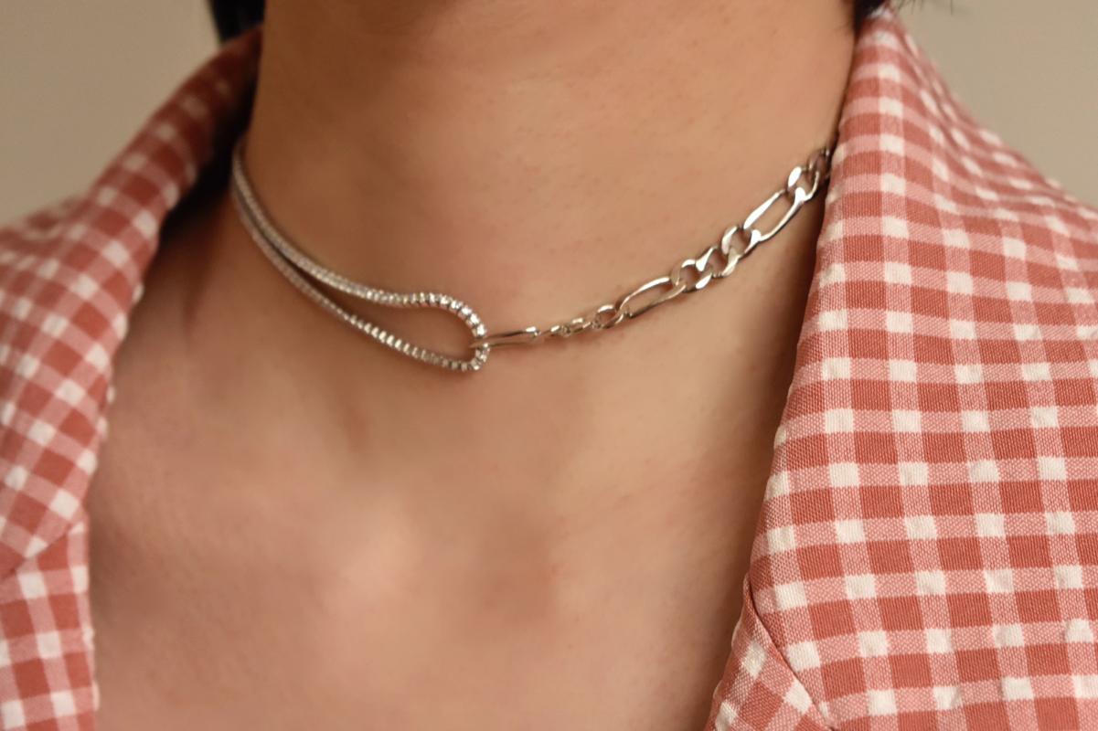 19 spring and summer new short necklace female Europe and the United States chocker simple metal wind chain
19 spring and summer new short necklace female Europe and the United States chocker simple metal wind chain