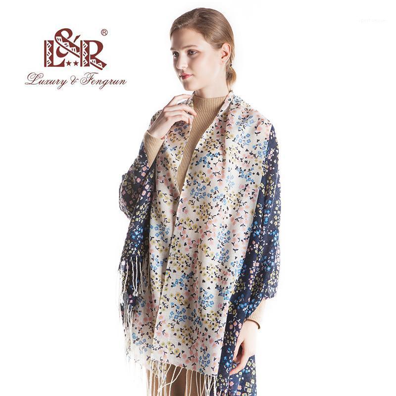 2020 Women 100% Wool Scarf for Ladies Print Flower Shawl And Wrap Foulard Femme Cashnere Winter Scarves Poncho Women1
2020 Women 100% Wool Scarf for Ladies Print Flower Shawl And Wrap Foulard Femme Cashnere Winter Scarves Poncho Women1