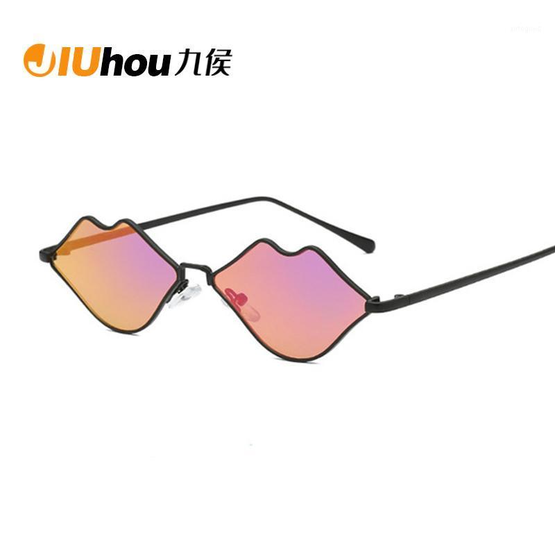 Sunglasses Cute Sexy Retro Women Brand Designer Lip Shape Sun Glasses Vintage Eyewear Female Accessories1
Sunglasses Cute Sexy Retro Women Brand Designer Lip Shape Sun Glasses Vintage Eyewear Female Accessories1
