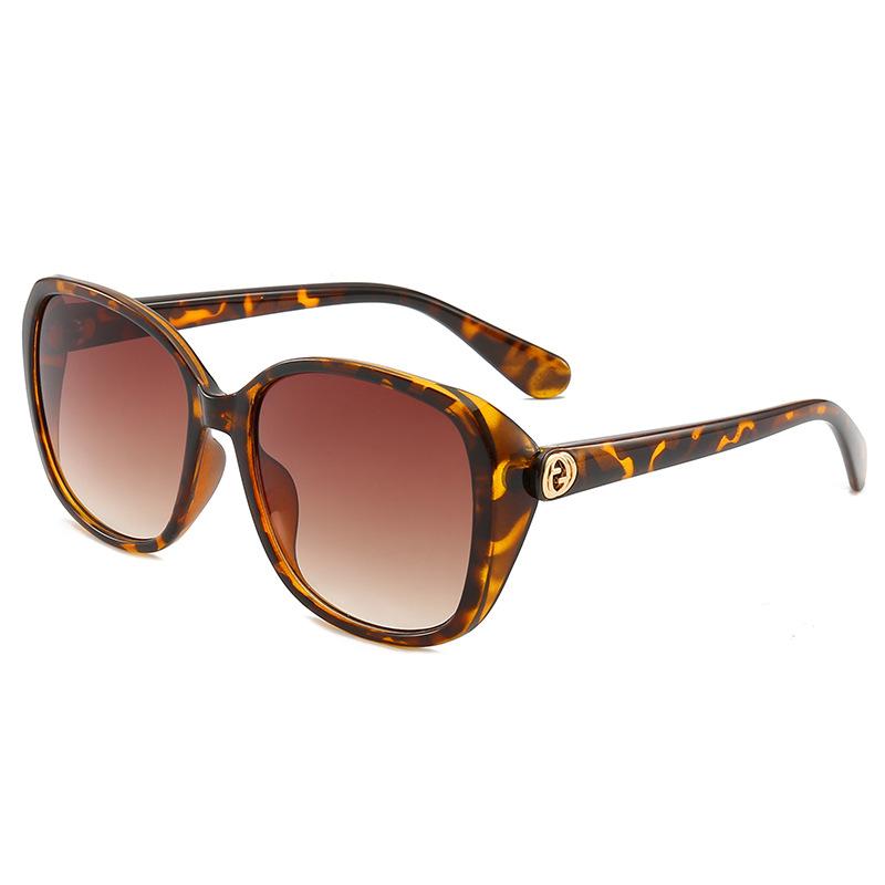 Brand Abay Women Full Sunglasses 2021 New Sun Glasses for Woman European American Trend Personality Camping Hiking UV400 Oculos
Brand Abay Women Full Sunglasses 2021 New Sun Glasses for Woman European American Trend Personality Camping Hiking UV400 Oculos