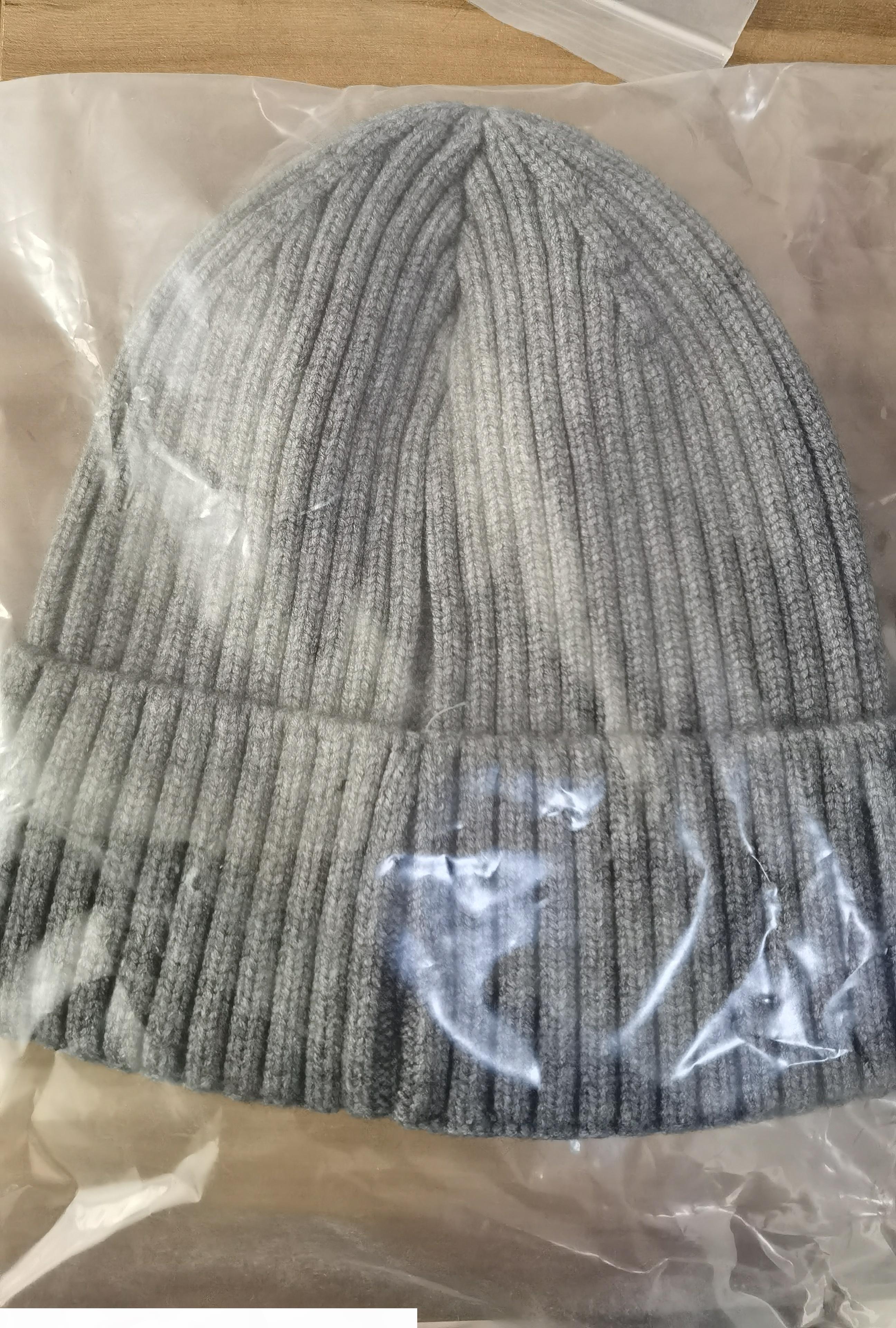 Luxury-2020 Two glasses goggles beanies men autumn knitted skull caps outdoor sports hats women uniesex beanies high quality black MN23, Blue;gray
Luxury-2020 Two glasses goggles beanies men autumn knitted skull caps outdoor sports hats women uniesex beanies high quality black MN23, Blue;gray