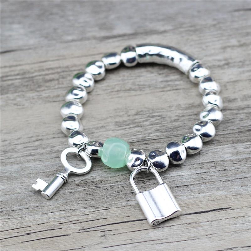 Charm Bracelets Anslow Vintage Fashion Jewelry DIY Lock And Key Love Zinc Alloy Cute Romantic Trendy & Bangles Friend Gift LOW0829LB
Charm Bracelets Anslow Vintage Fashion Jewelry DIY Lock And Key Love Zinc Alloy Cute Romantic Trendy & Bangles Friend Gift LOW0829LB