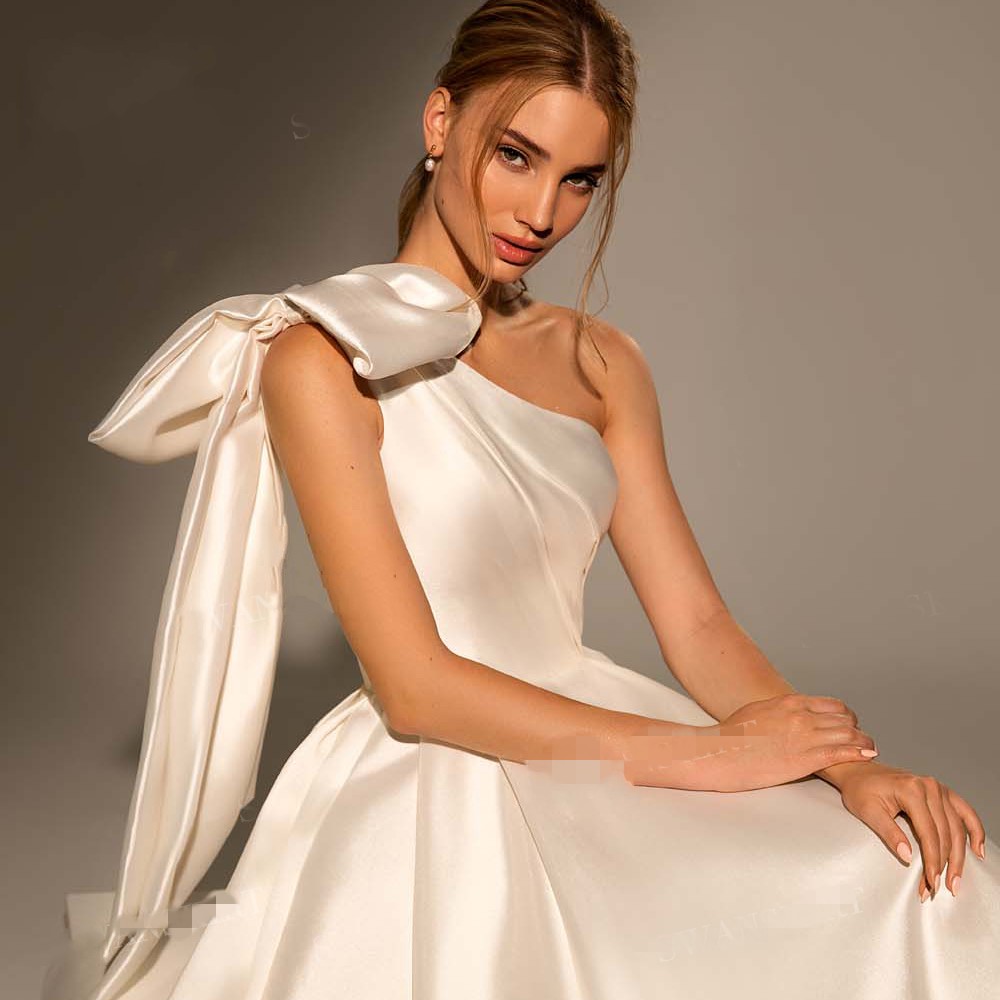 Elegant Bow Satin Wedding Dress 2022 New Fashion One Shoulder A-Line Train Bride Gown Princess Vestido De Novia Mariage