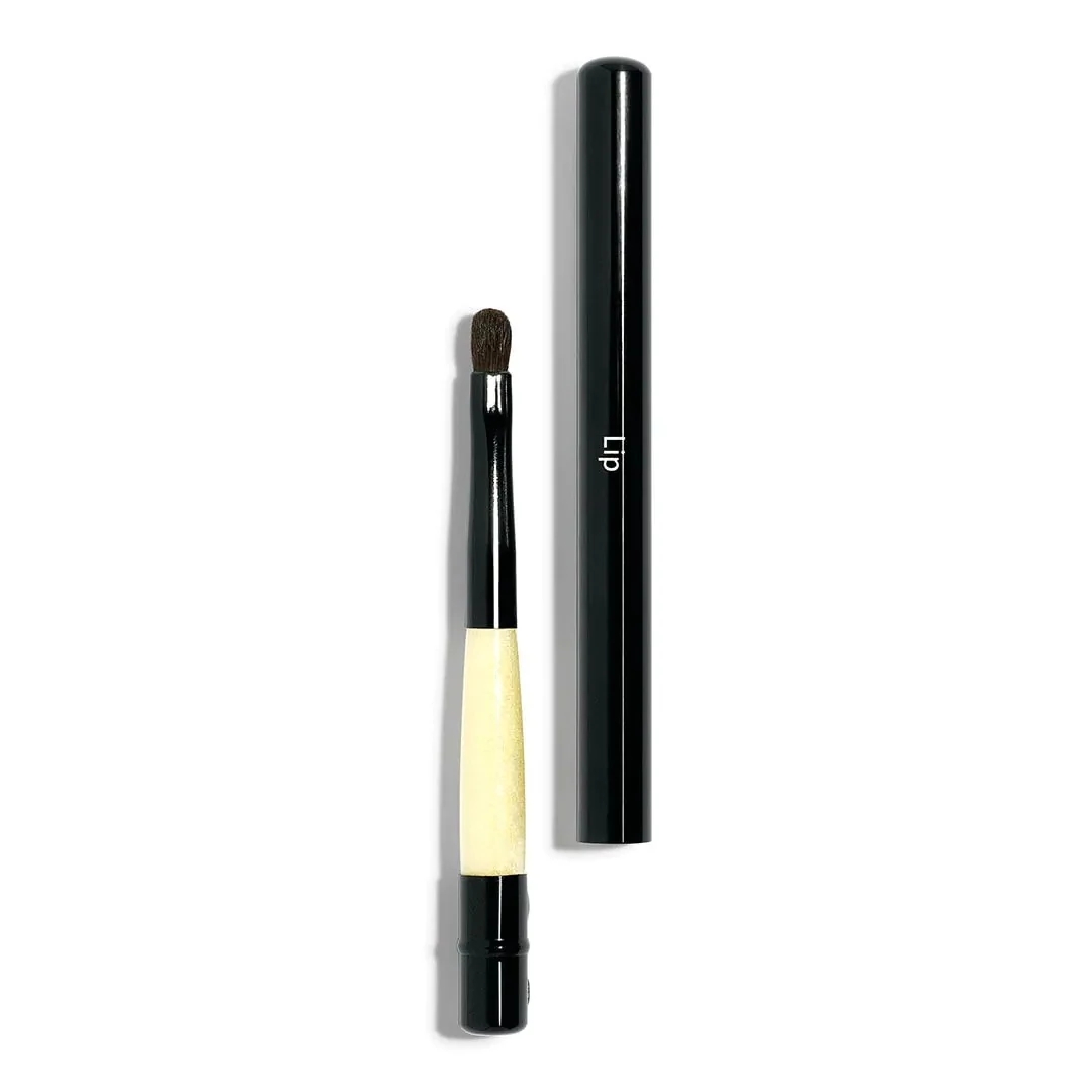BB RETRACTABLE LIP BRUSH - Makeup Brushes Soft Pony Hair Precise Flawless Lining Cosmetics Tools Brocha de maquillaje