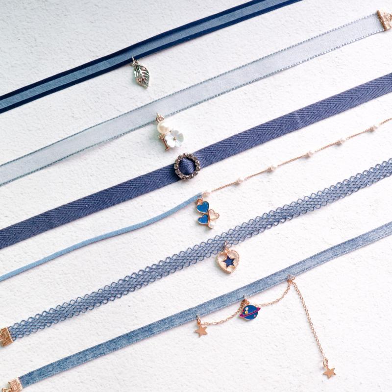 Blue Elegant Choker Necklaces For Women Lace Velvet Strip Hollow Flower Short Clavicle Fashion Jewelry 2020 Girl Cute Necklace1
Blue Elegant Choker Necklaces For Women Lace Velvet Strip Hollow Flower Short Clavicle Fashion Jewelry 2020 Girl Cute Necklace1