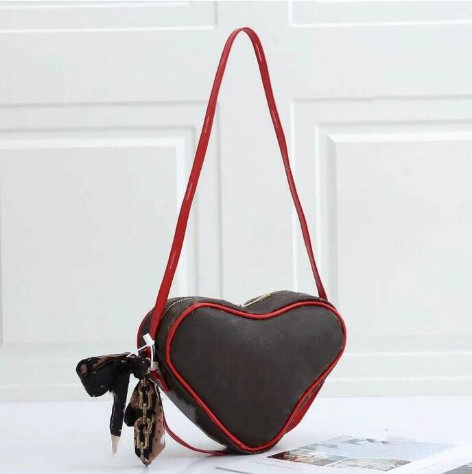 new women bags Famous fashion ladies handbags shoulder bag messenger bag shopping bag handbag heart-shaped free shipping, Red
new women bags Famous fashion ladies handbags shoulder bag messenger bag shopping bag handbag heart-shaped free shipping, Red