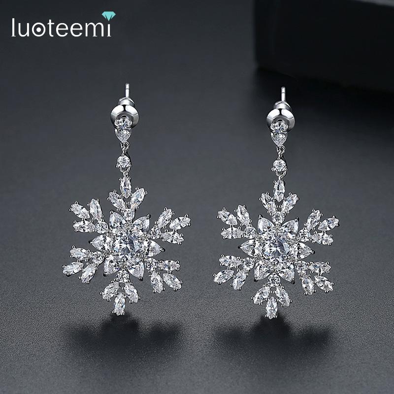Dangle & Chandelier LUOTEEMI Luxury Snowflake Drop Earrings For Women Wedding Engagement Party Fashion Jewelry Boucles D Oreille Femme Bijou, Silver
Dangle & Chandelier LUOTEEMI Luxury Snowflake Drop Earrings For Women Wedding Engagement Party Fashion Jewelry Boucles D Oreille Femme Bijou, Silver
