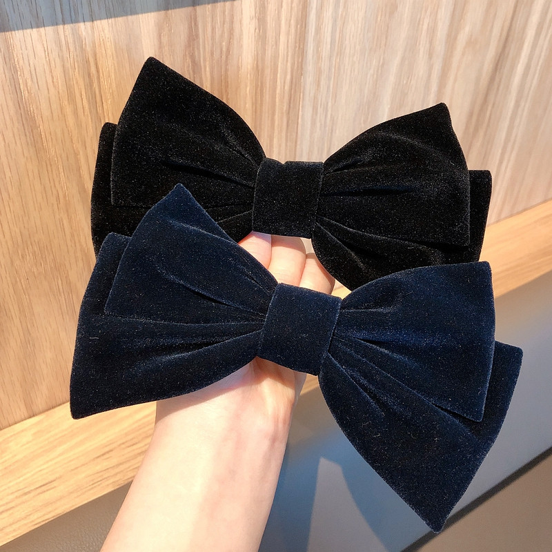 Lovely big velvet bow hair ins net red top clip Banghai back brain spoon black headdress
Lovely big velvet bow hair ins net red top clip Banghai back brain spoon black headdress