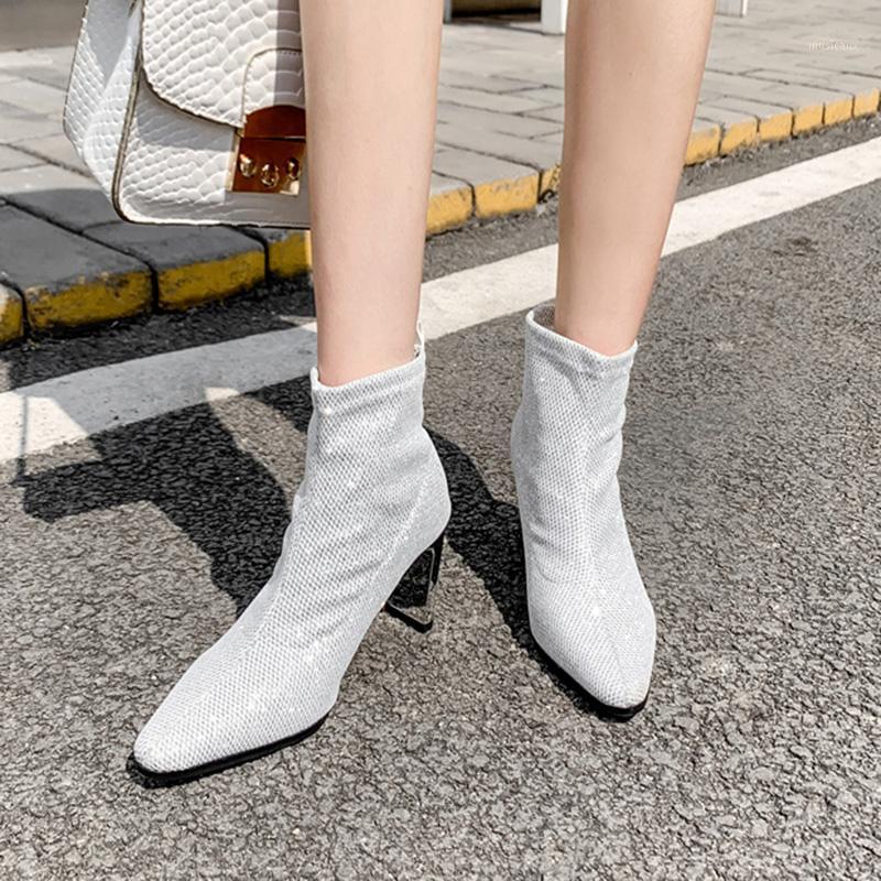 2020 Women Winter Plus Velvet Boots Extreme High Heels Bling Glitter Patent Leather Ankle Boots Female Sexy Party Bridal Shoes1, Black
2020 Women Winter Plus Velvet Boots Extreme High Heels Bling Glitter Patent Leather Ankle Boots Female Sexy Party Bridal Shoes1, Black