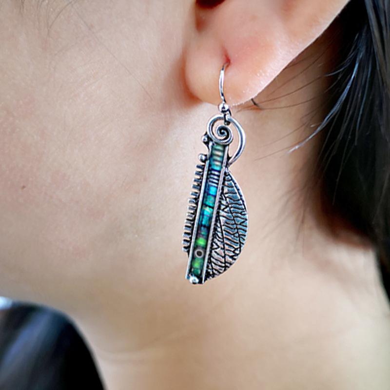 Silver Plated Long Hanging Abstract Rainbow Green Leaf Earrings Creative Serrated Shape Beaded Geometric Metal Dangle Jewelry
Silver Plated Long Hanging Abstract Rainbow Green Leaf Earrings Creative Serrated Shape Beaded Geometric Metal Dangle Jewelry