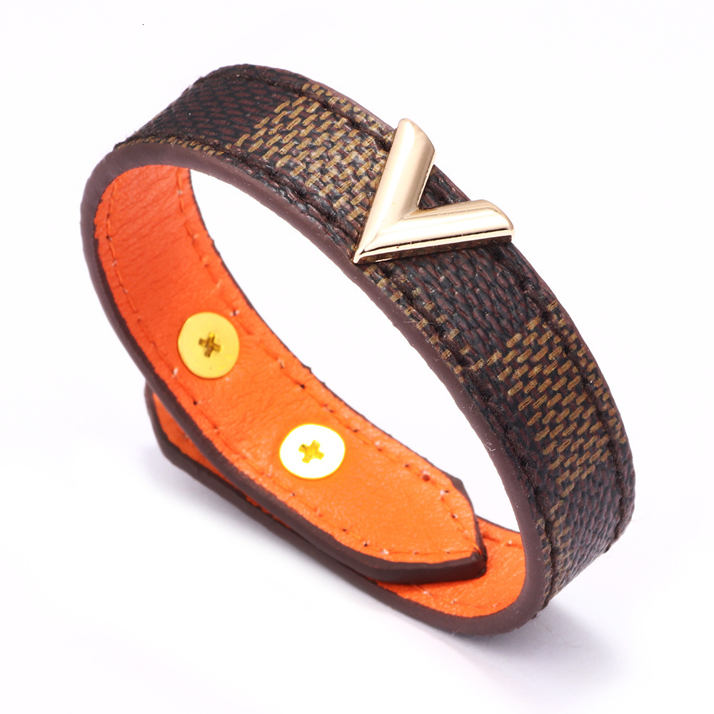 Charmsmic New v Shape Striped Leather for Women Mens Warp Bracelets & Bangles Gold Metal Button Party Jewelry Gifts, Black
Charmsmic New v Shape Striped Leather for Women Mens Warp Bracelets & Bangles Gold Metal Button Party Jewelry Gifts, Black